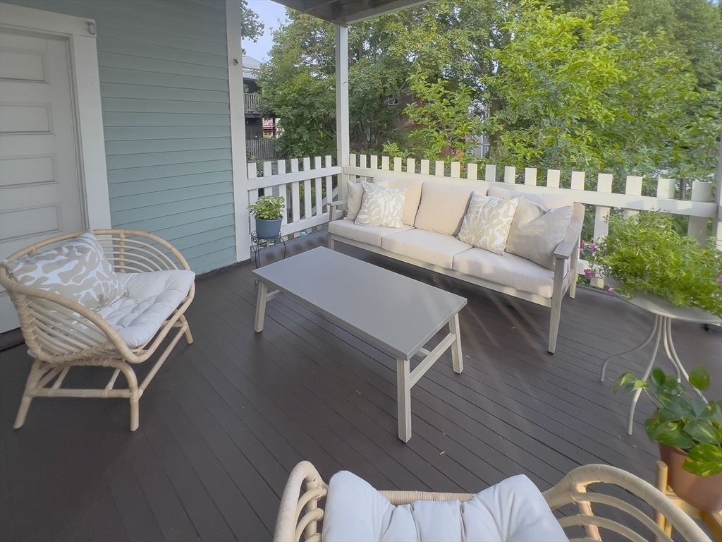 10 Plainfield St Unit 2