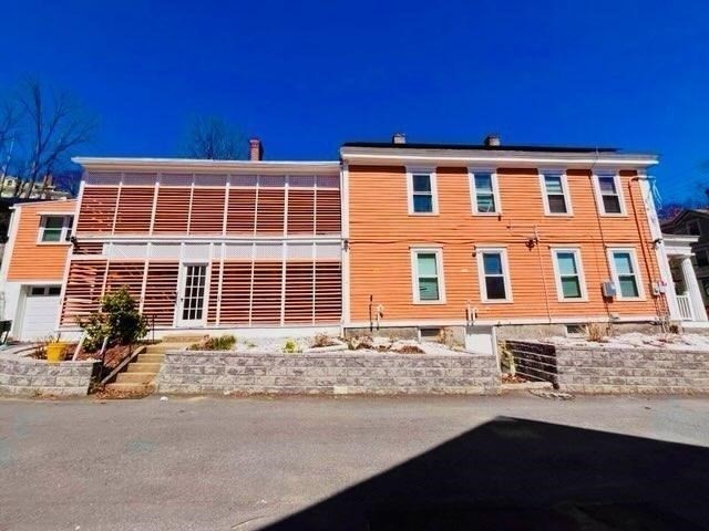 90 Mechanic St