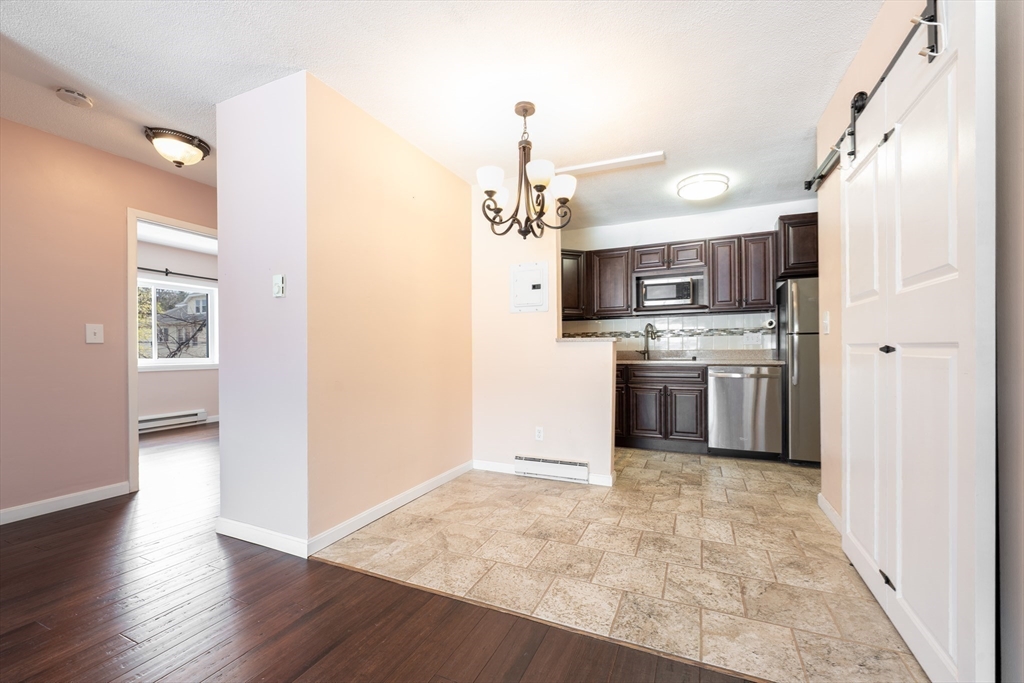 2 Larose Place 13