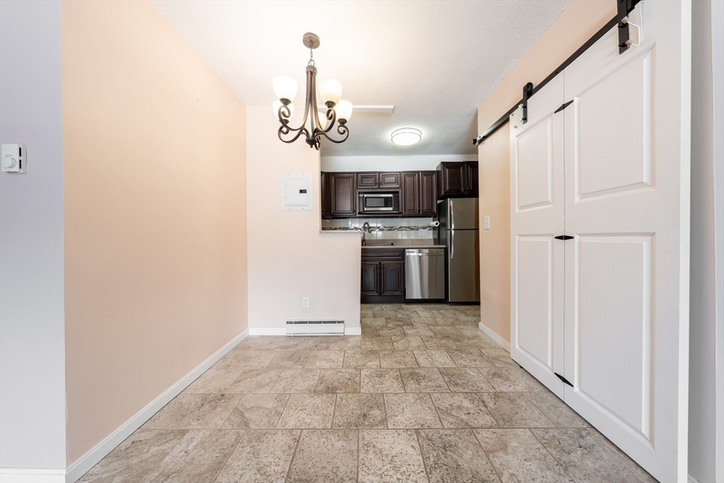 2 Larose Place 13