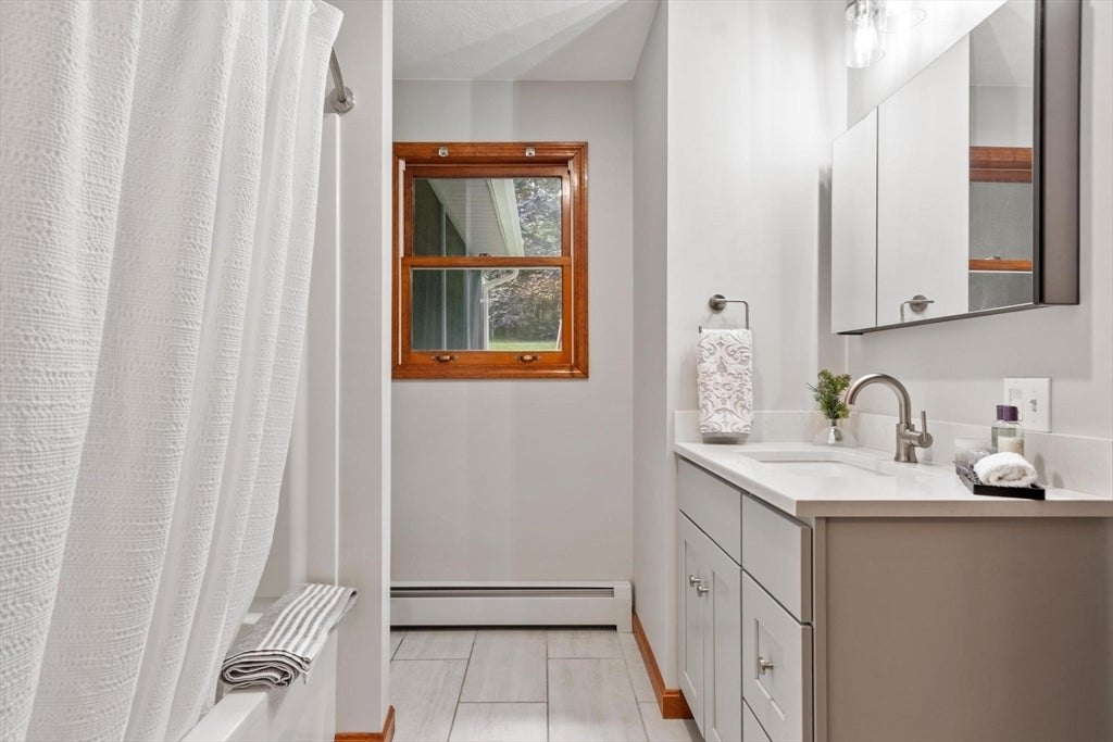 44 W Brookfield Rd, North Brookfield, MA, 44 W Brookfield Rd, North Brookfield, MA Photo #10