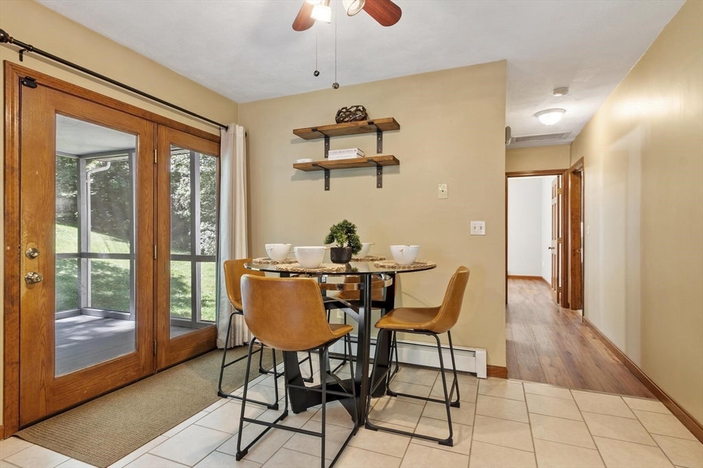 44 W Brookfield Rd