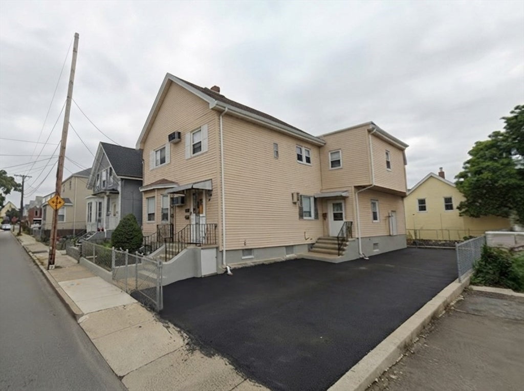 16 Carter St