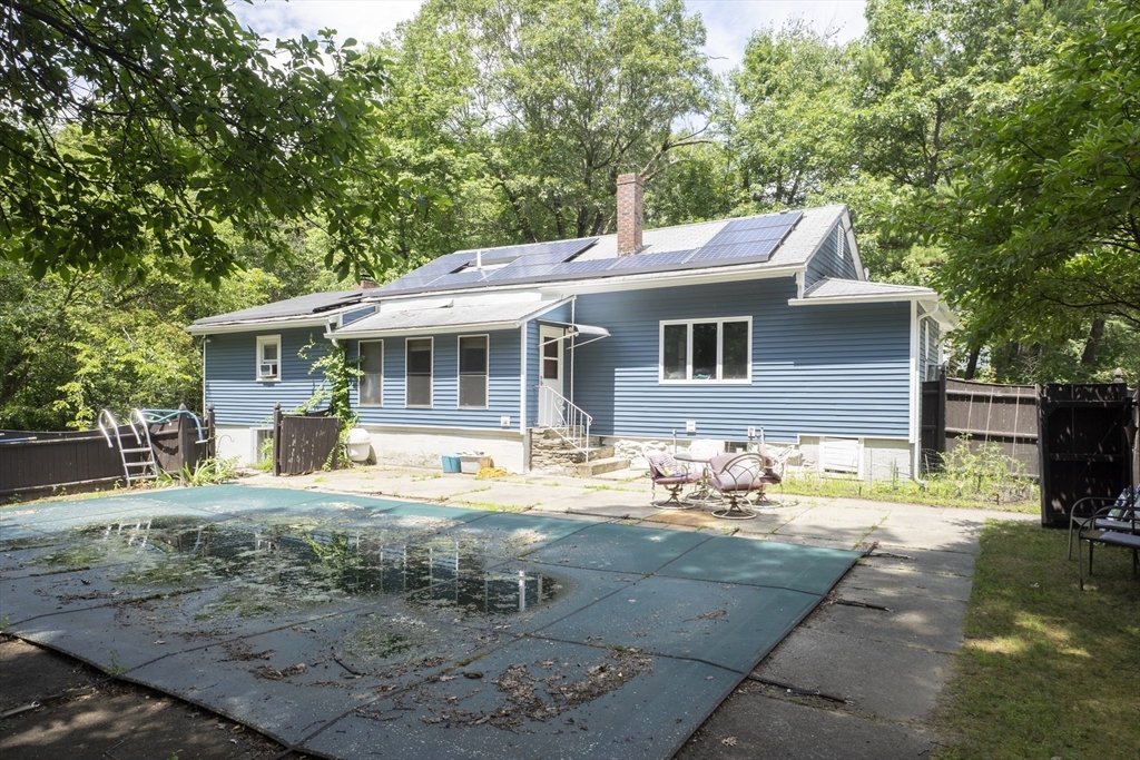 5 Amber St