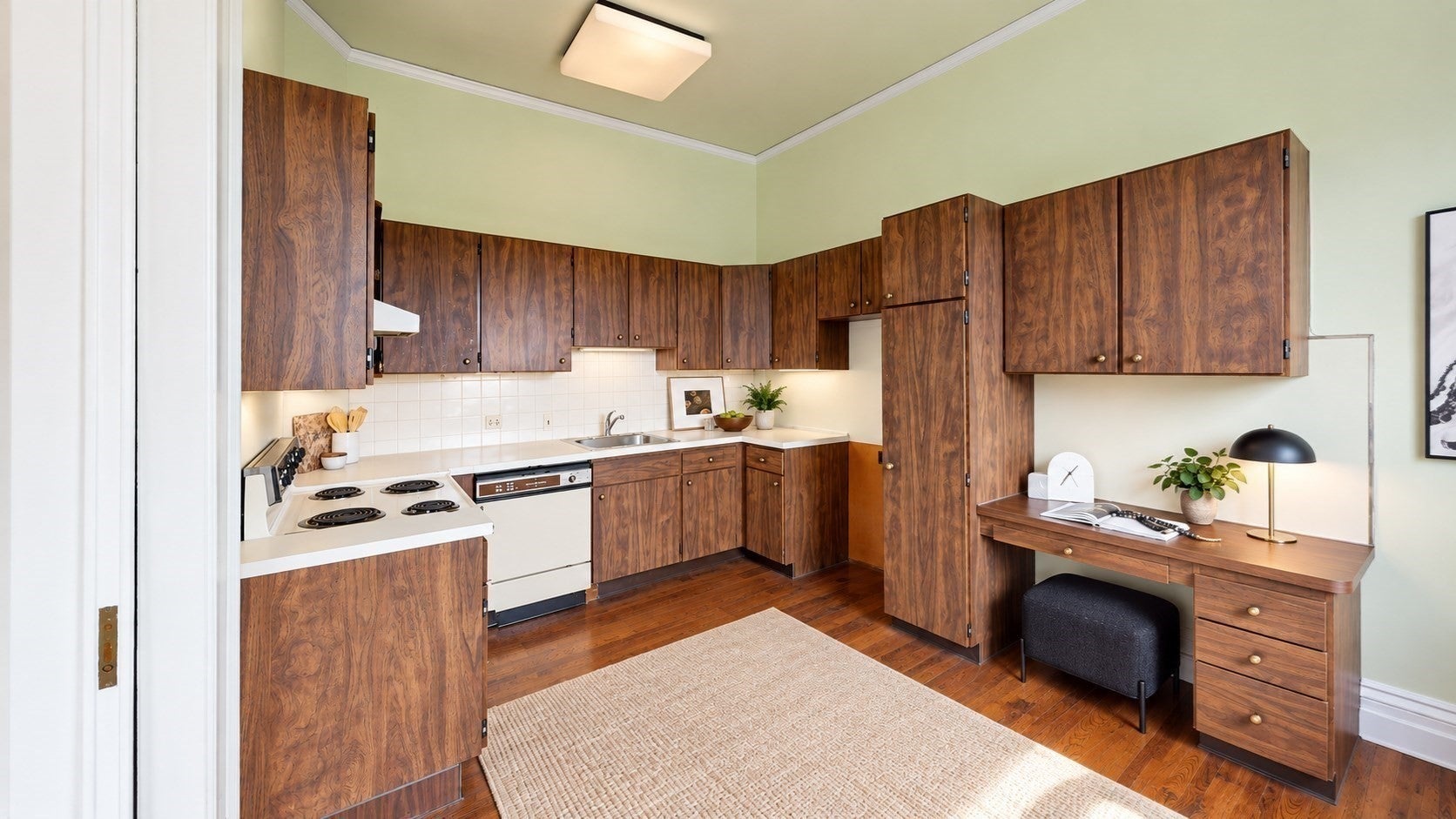 1070 Beacon St #6A, Brookline, MA Photo #9