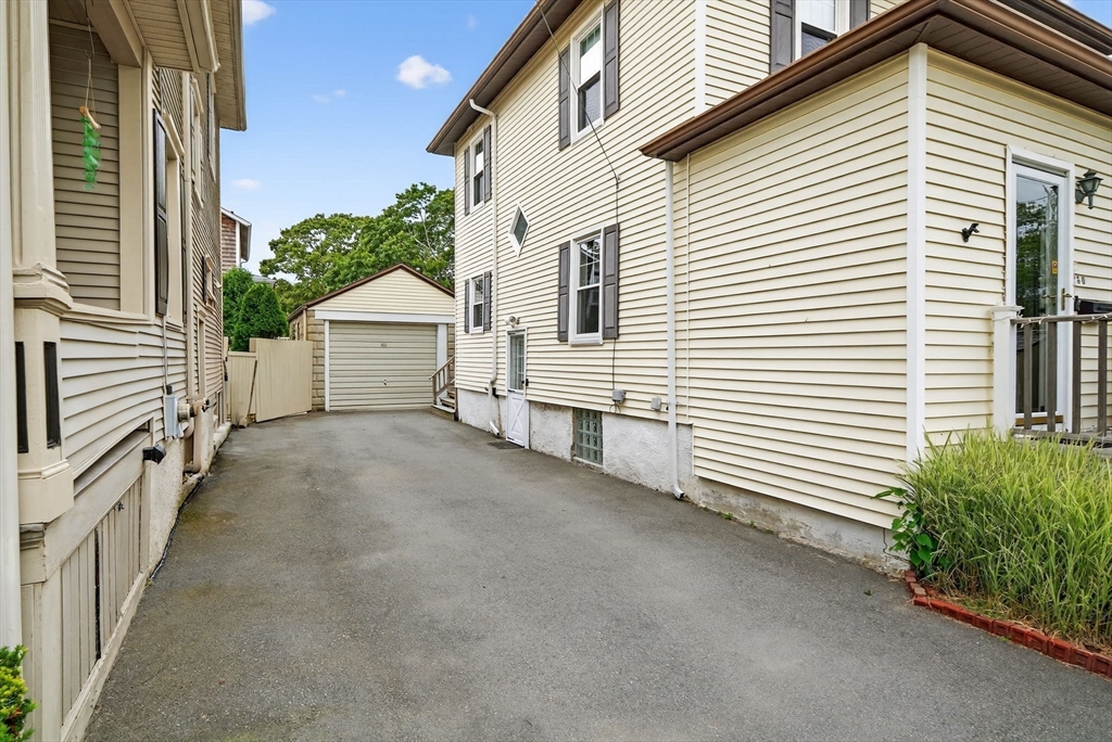 230 Green Street