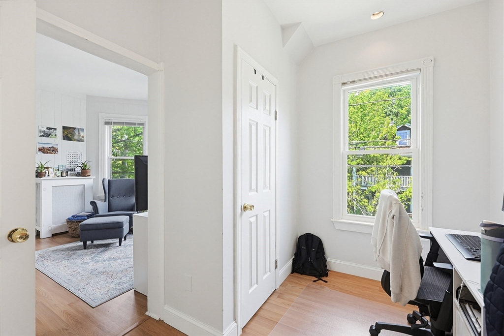 298 Brookline St 298
