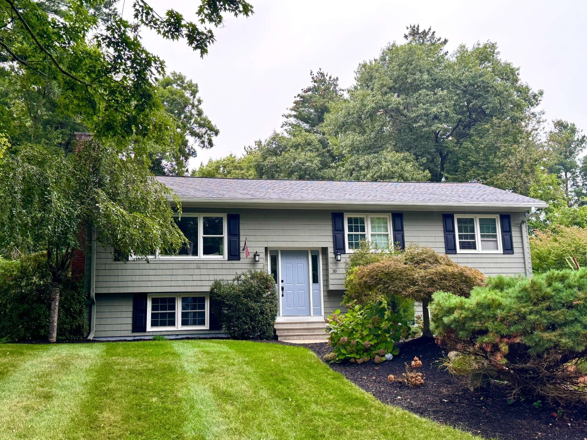 30 Mohawk Dr