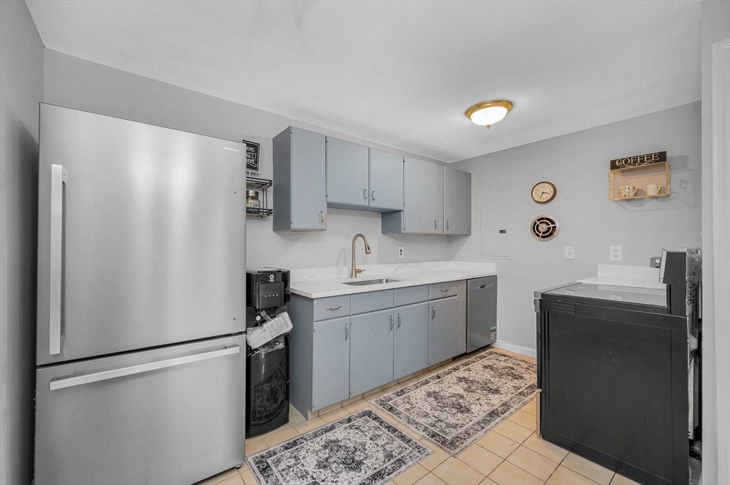 7 Glen Ave #7, Chelmsford, MA Photo #9