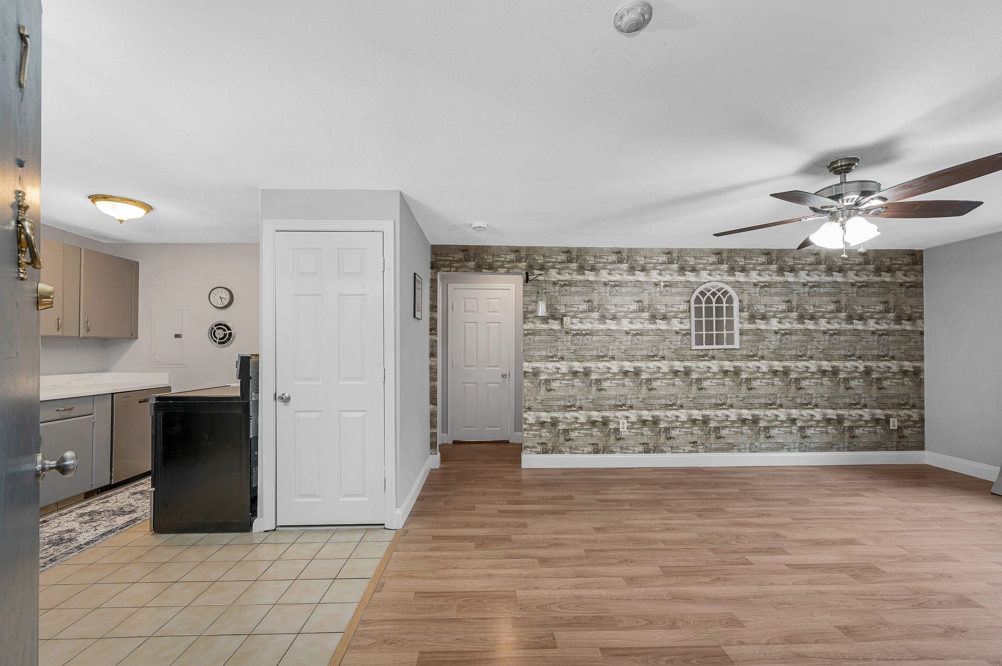 7 Glen Ave #7, Chelmsford, MA Photo #2