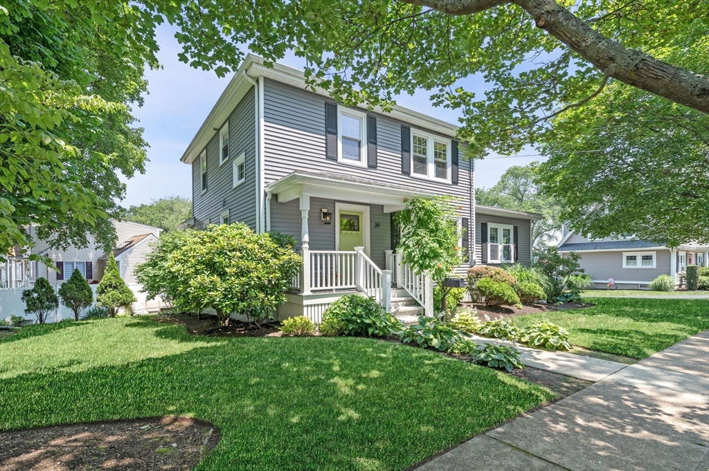 39 Buttonwood Lane