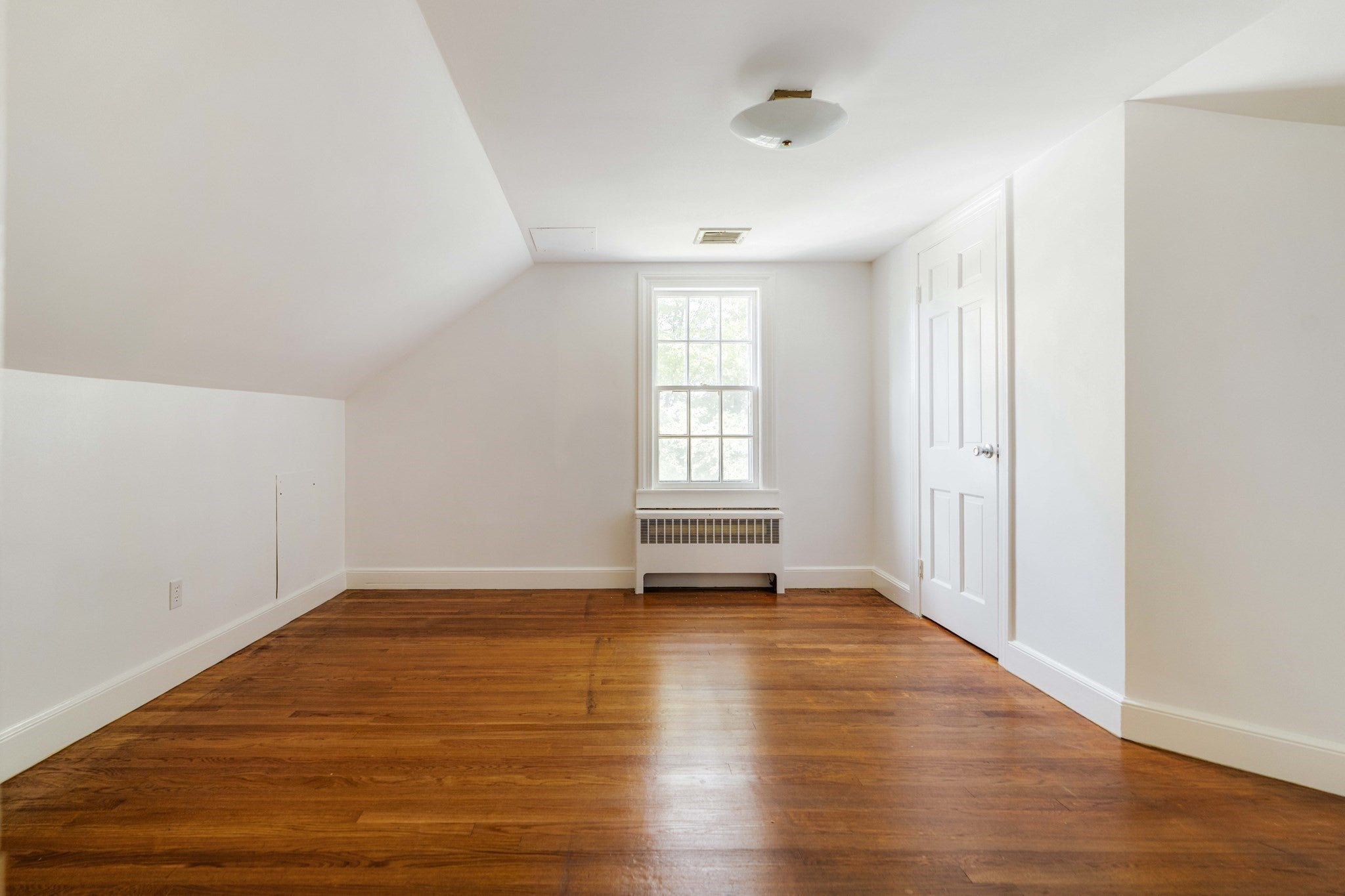 77 Jordan Rd, Brookline, MA, 77 Jordan Rd, Brookline, MA Photo #19