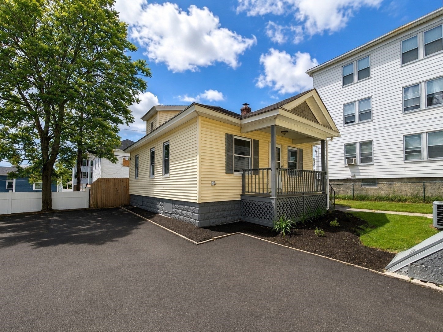 31 Granby And 16.5 Caprera Rd, Worcester, MA, 31 Granby And 16.5 Caprera Rd, Worcester, MA Photo #7