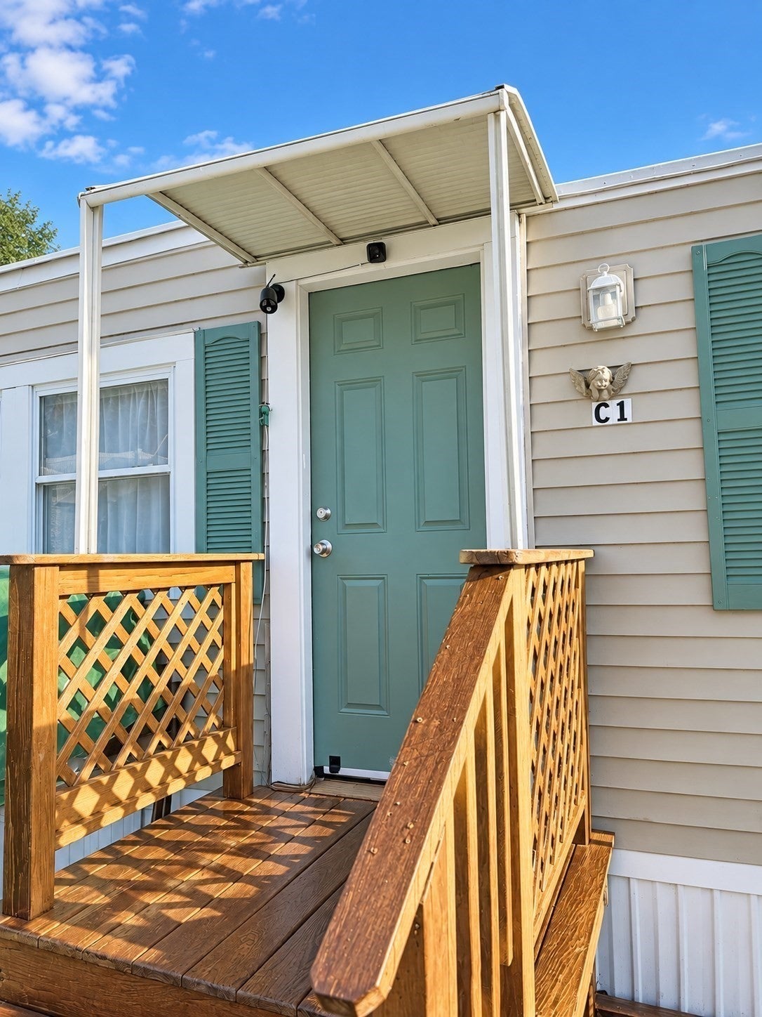 229 Miller St C1