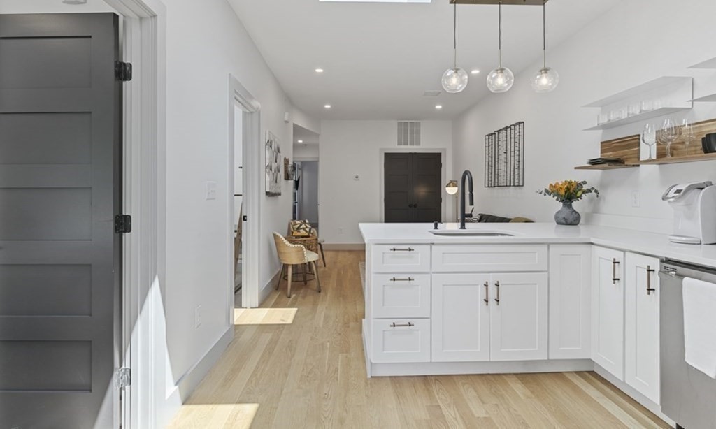 43 Wordsworth St #3, Boston, MA Photo #6