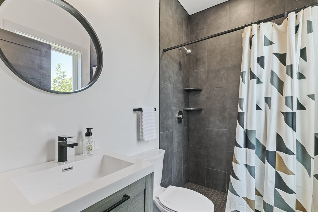 43 Wordsworth St #3, Boston, MA Photo #21