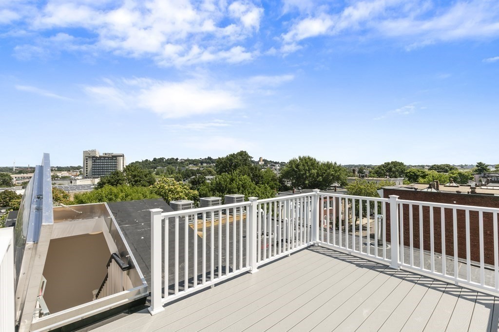 43 Wordsworth St #3, Boston, MA Photo #11