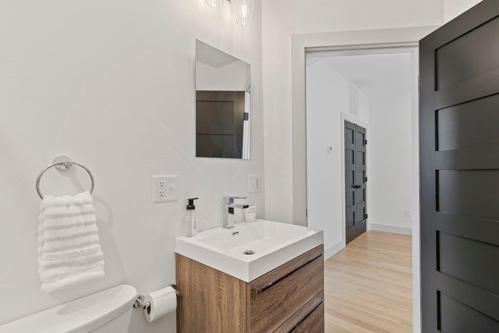 43 Wordsworth St #3, Boston, MA Photo #20