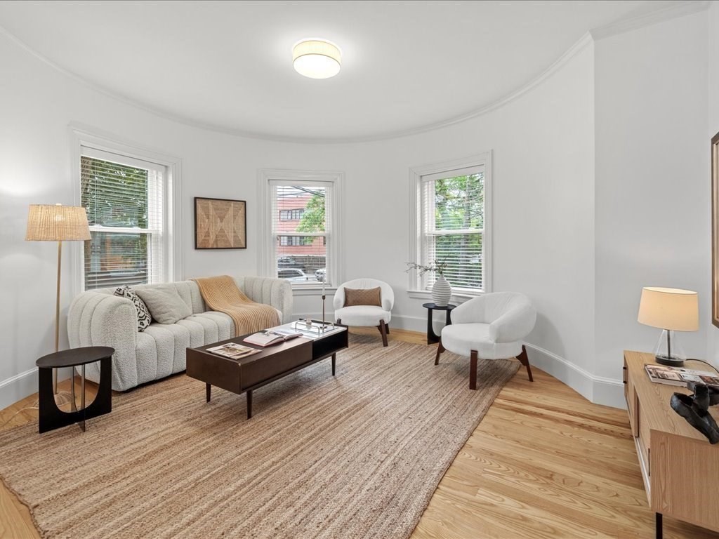 1 Auburn Ct 1