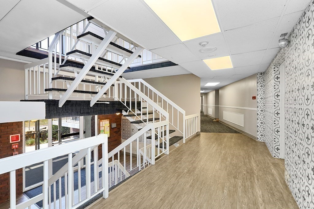147 Turner Rd 100