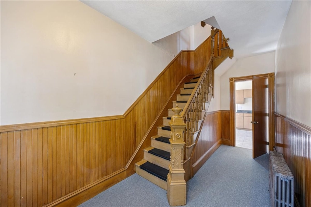 229 Pearl St