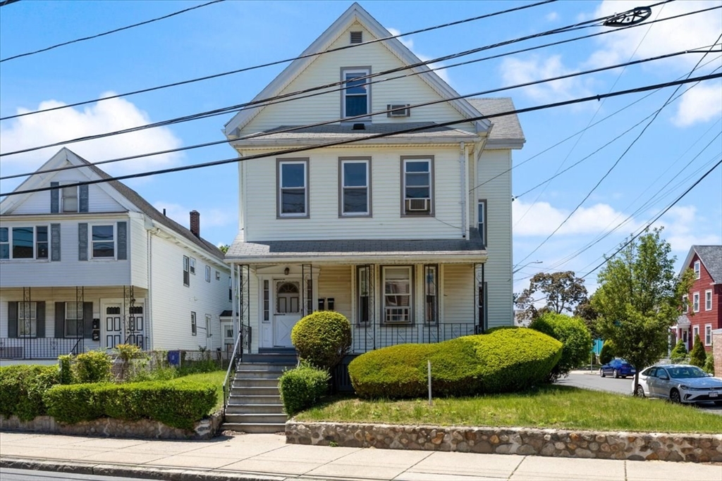 229 Pearl St