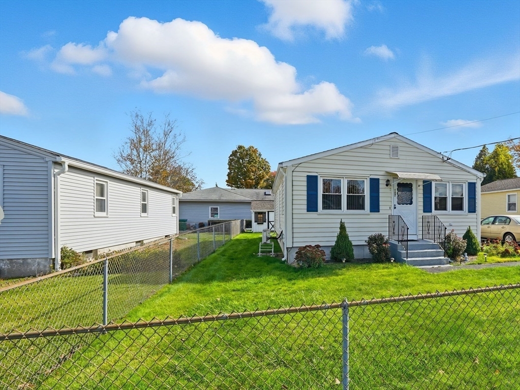 107 Glendale St