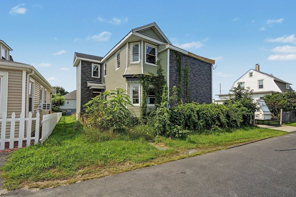 23 Bryan St, Fall River, MA, 23 Bryan St, Fall River, MA Photo #16