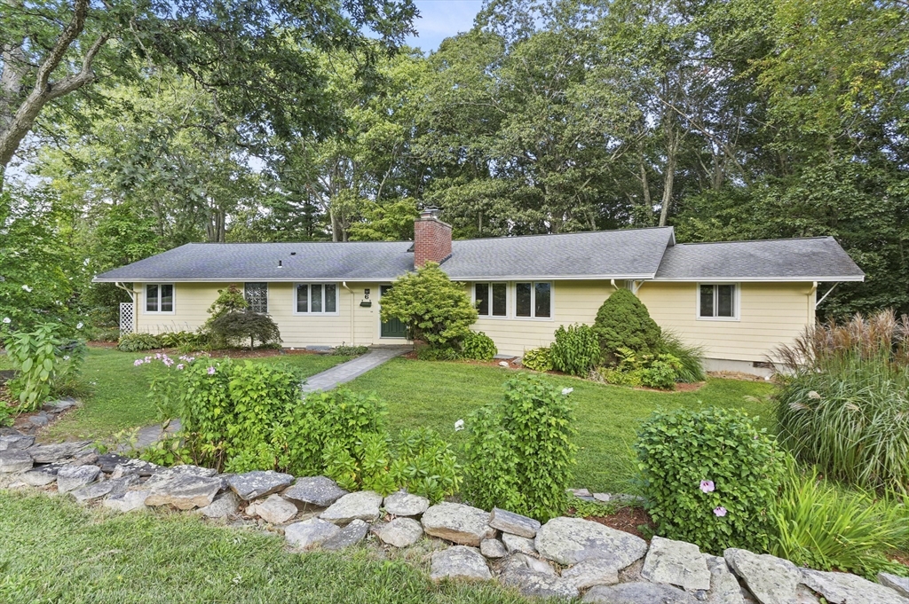 6 Folly Lane