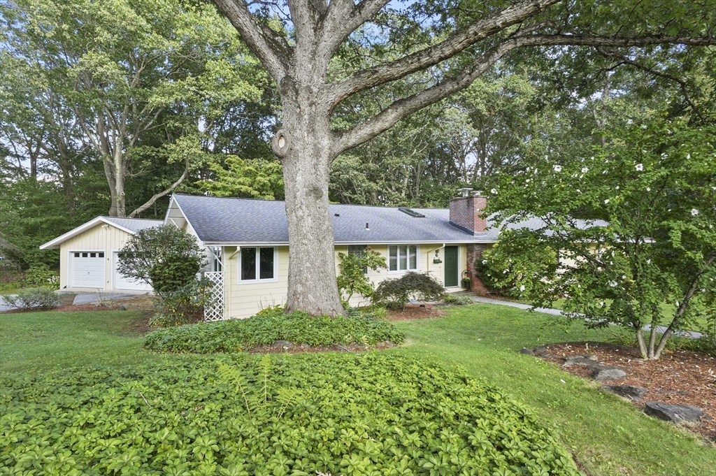 6 Folly Lane