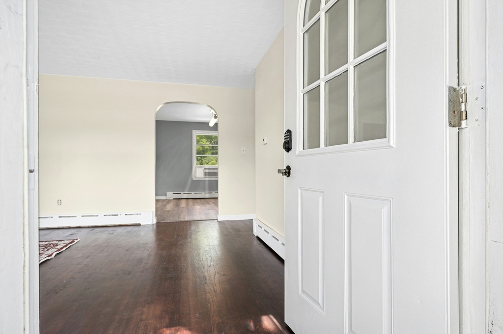 7 Millbury Blvd