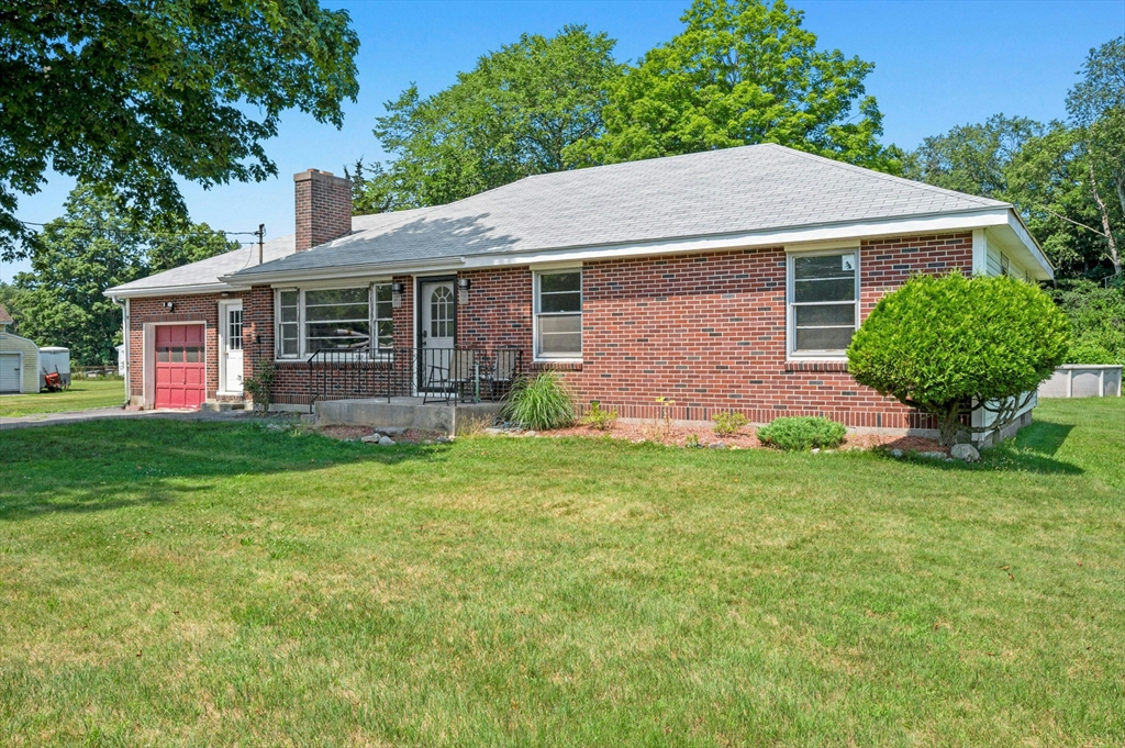 7 Millbury Blvd
