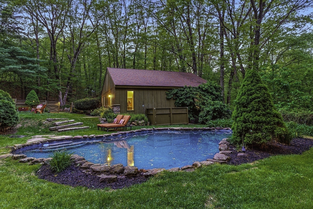 5 Castle Hill Rd