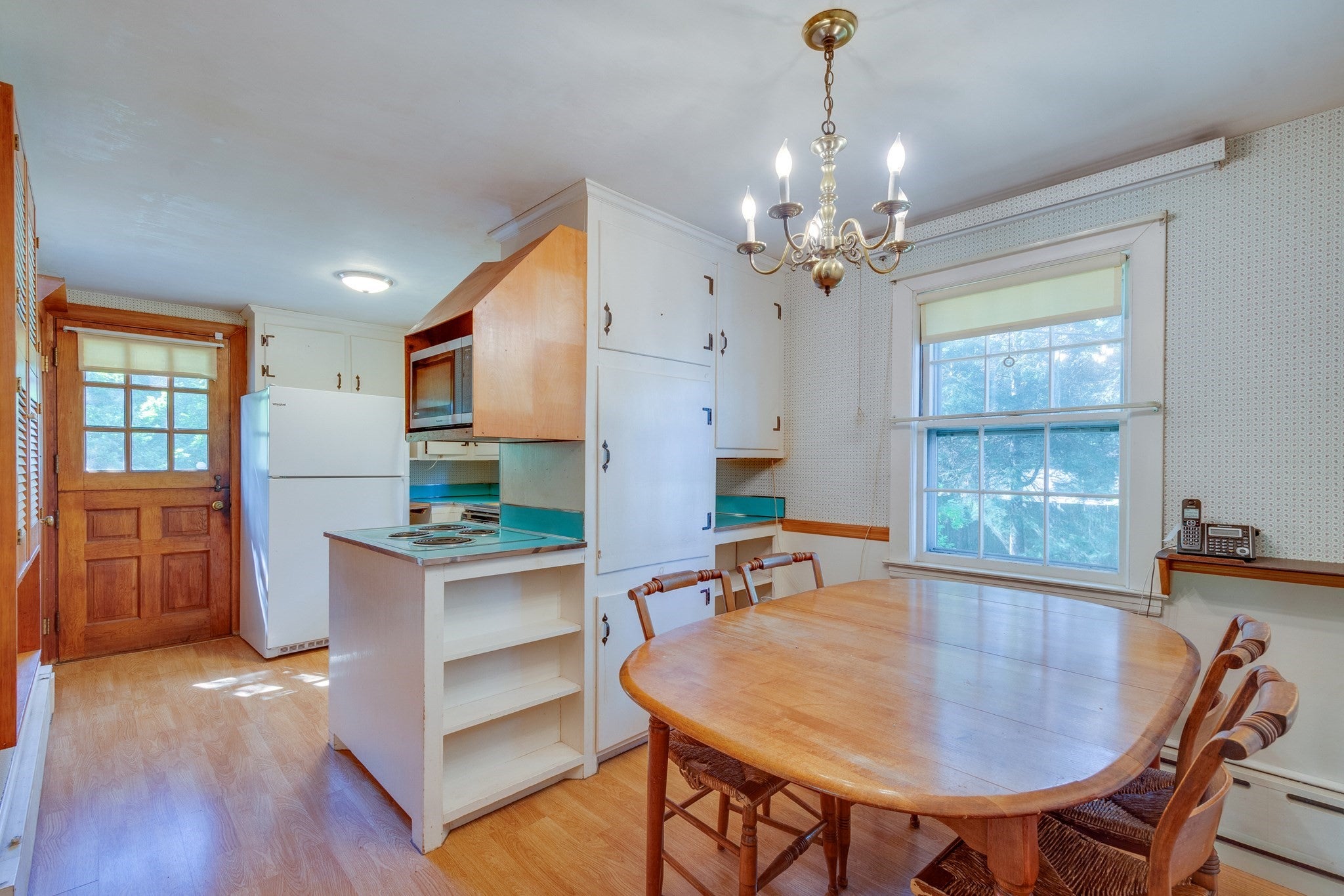 20 Tyler Rd, Beverly, MA Photo #6