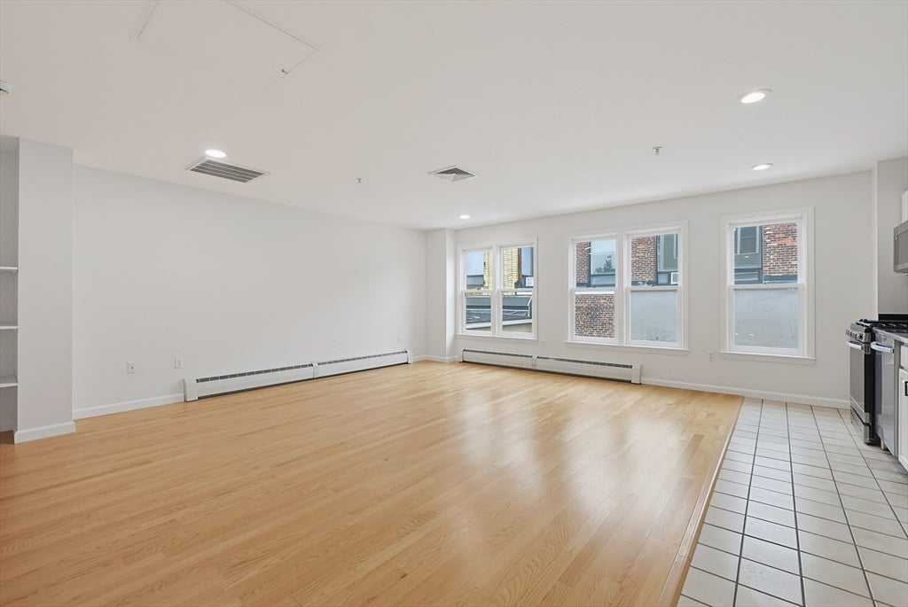 1 Davenport Street 8