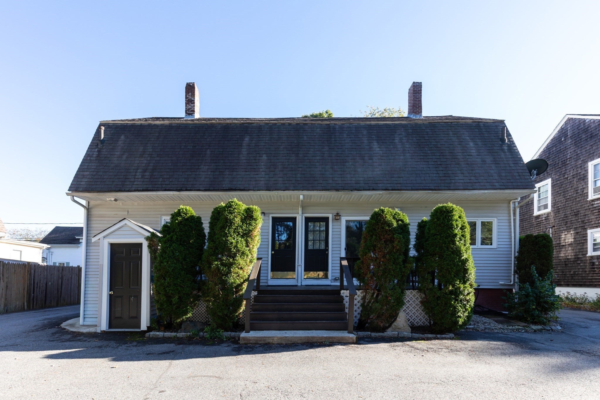 1-3 Lafayette Ct