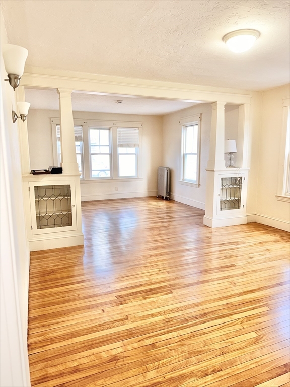52 Fairfax Rd 1
