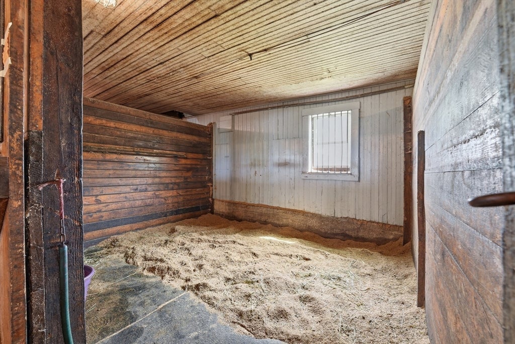 94 Rawson Street, Uxbridge, MA, 94 Rawson Street, Uxbridge, MA Photo #32