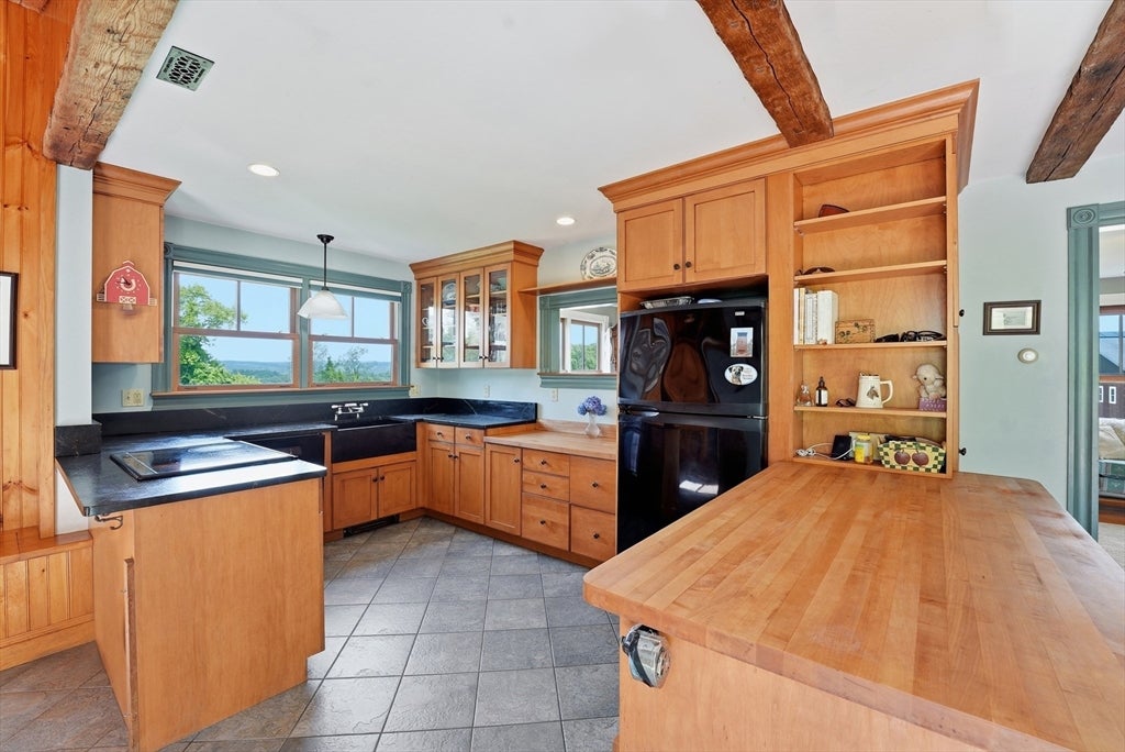 94 Rawson Street, Uxbridge, MA, 94 Rawson Street, Uxbridge, MA Photo #8