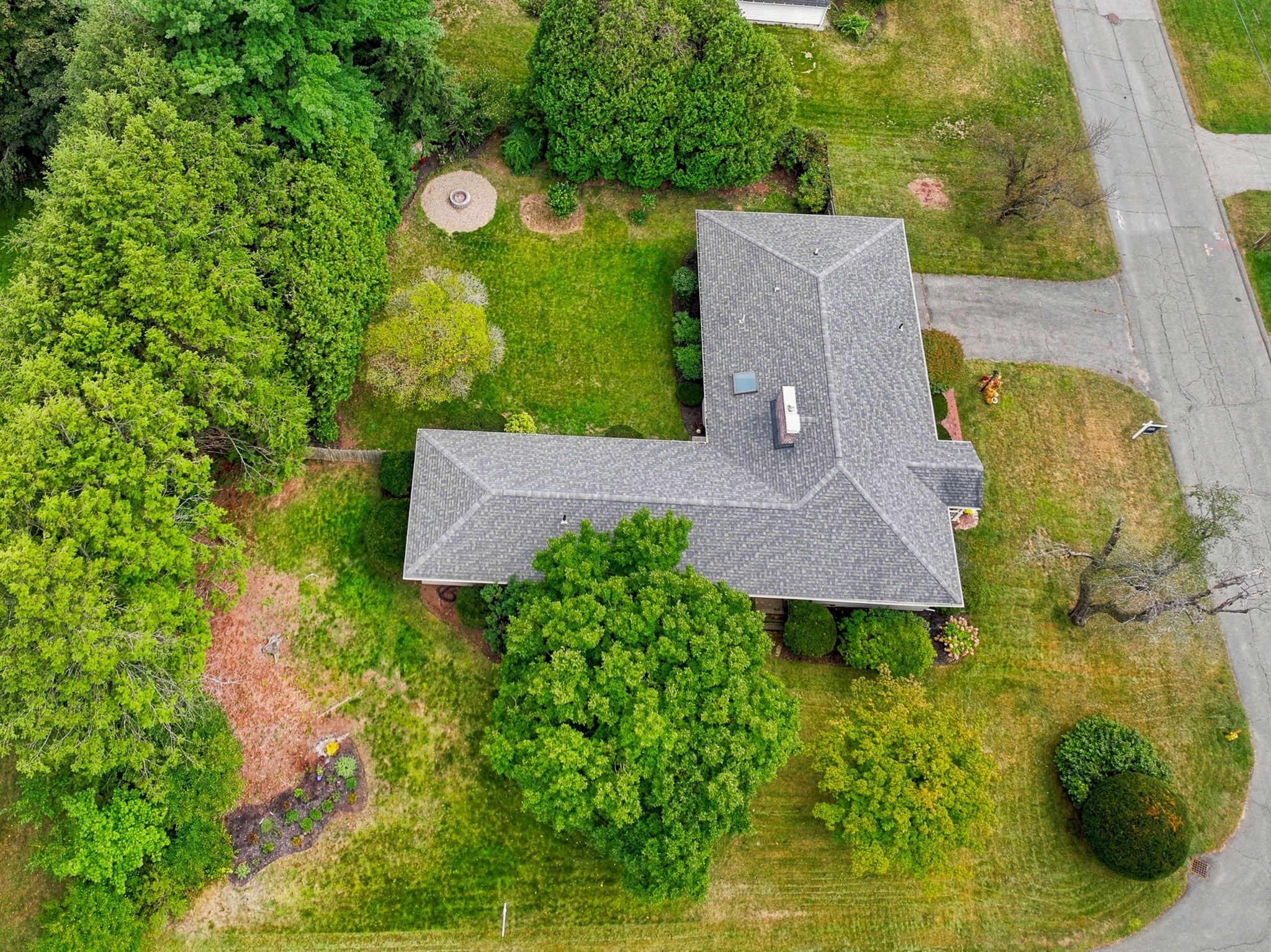 14 Forbes Ln