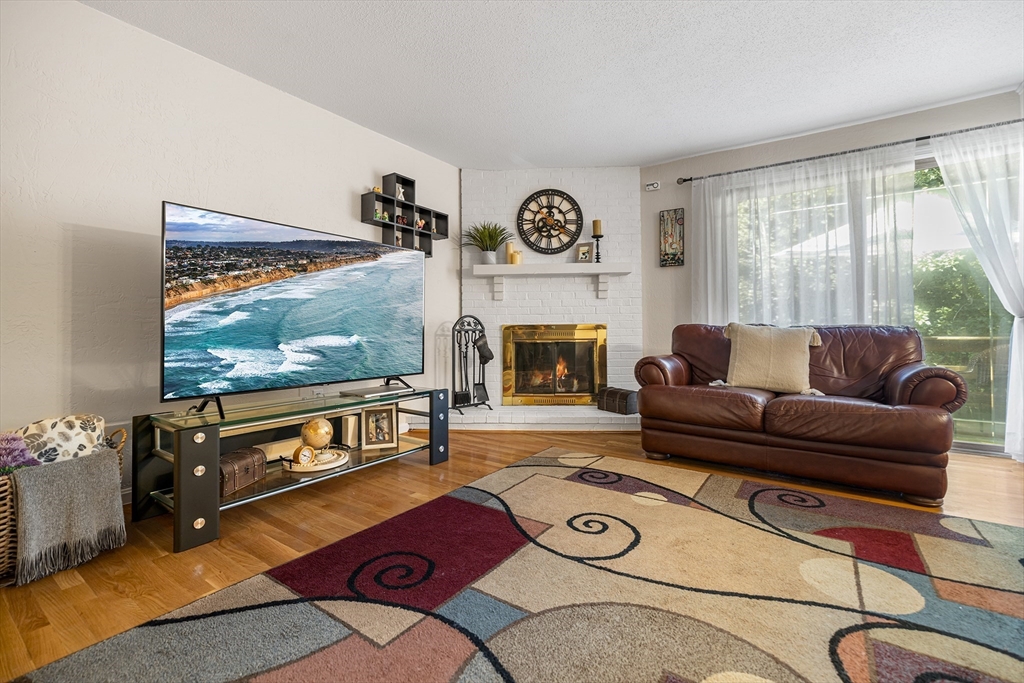 11 Hilltop Ln 11