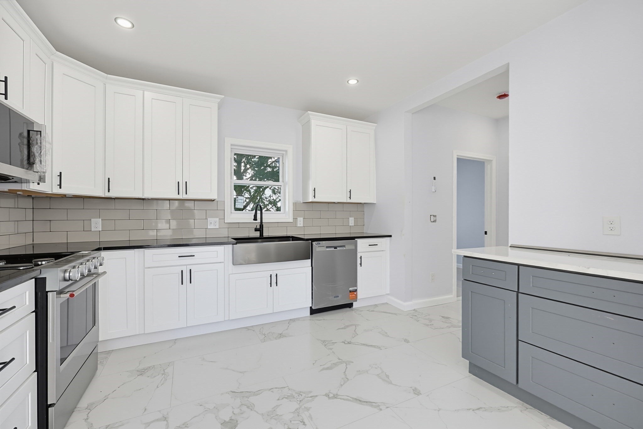9 Chester St #2, Taunton, MA, 9 Chester St #2, Taunton, MA Photo #9