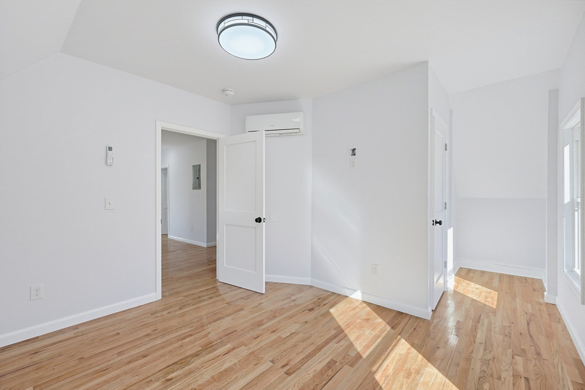 9 Chester St #2, Taunton, MA, 9 Chester St #2, Taunton, MA Photo #7