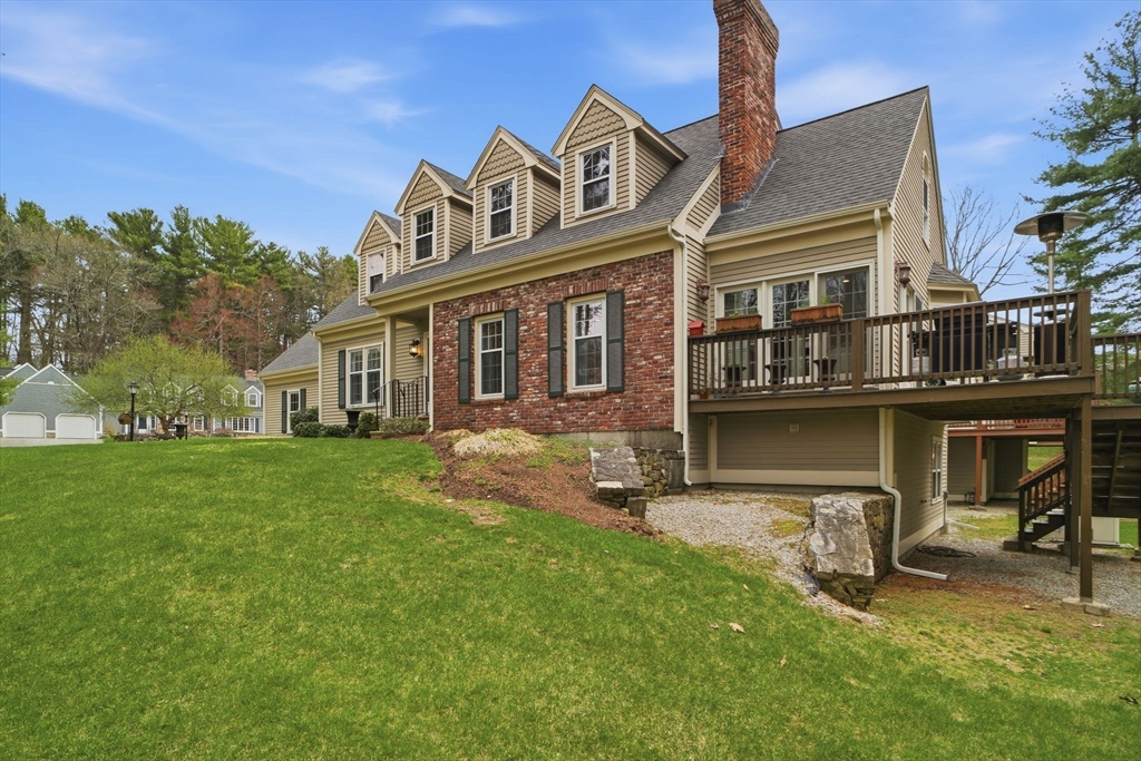 41 Derby Ln 41