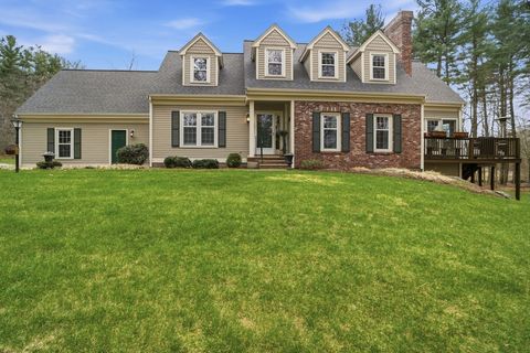Photo of 41 Derby Ln #41, Tyngsborough, MA 01879 (MLS # 73508380)