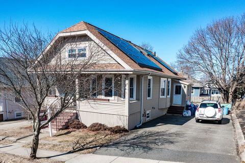 18 Deane St Fairhaven MA 02719