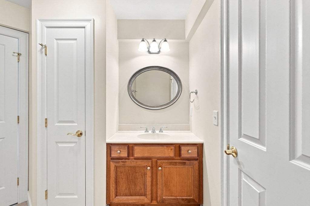 152 Spring Meadow Ln #152, Hanover, MA, 152 Spring Meadow Ln #152, Hanover, MA Photo #22