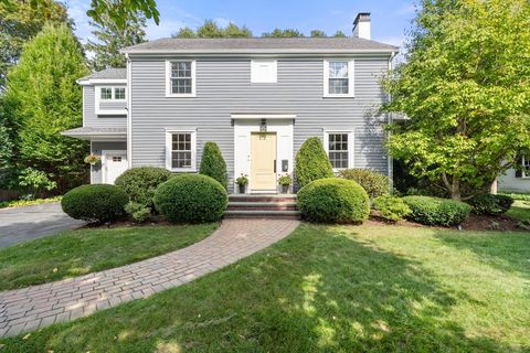 6 Wilde Rd Wellesley MA 02481