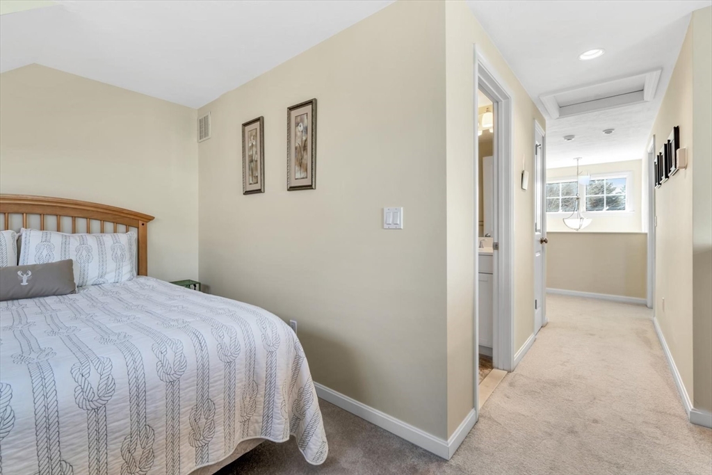 Mashpee, Massachusetts 02649, United States, 2 Bedrooms Bedrooms, ,4 BathroomsBathrooms,Residential,Active,95635