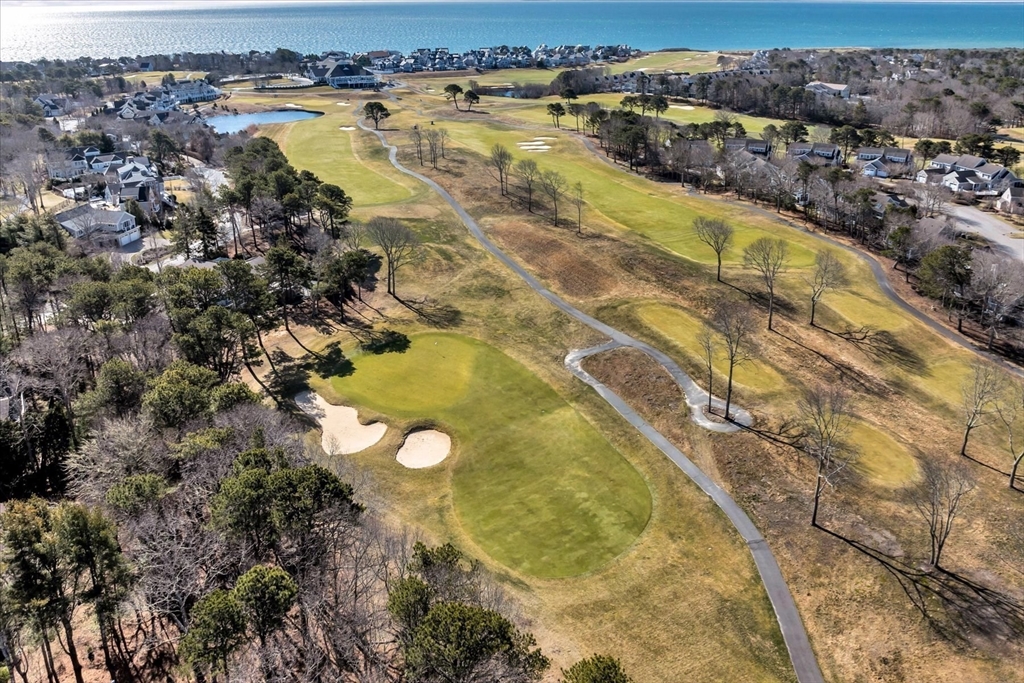 Mashpee, Massachusetts 02649, United States, 2 Bedrooms Bedrooms, ,4 BathroomsBathrooms,Residential,Active,95635